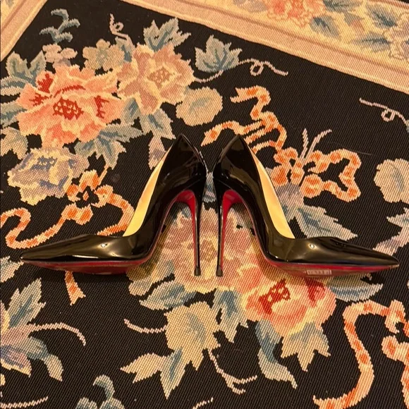 Black Patent Leather Stiletto Heels - Picture 5 of 6